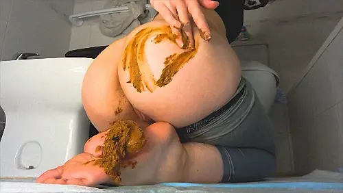 DirtyBetty – Eat poop from my feet bitch