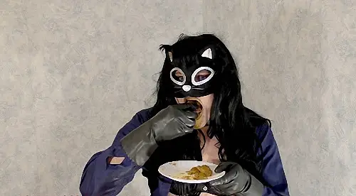 Fetish-zone – Laura – shiteater 2 2018
