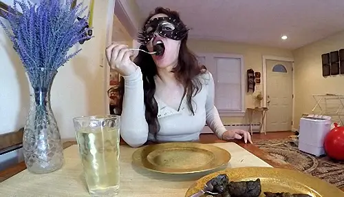 LoveRachelle2 You Will Eat Your Own Shit No Mercy 2018