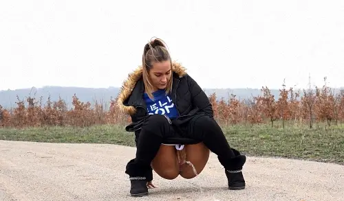 Aimed Stream Naomi Benet Got2Pee 2018