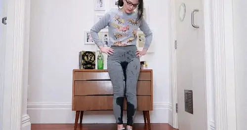 Faye Trying on clothes wetting 2018