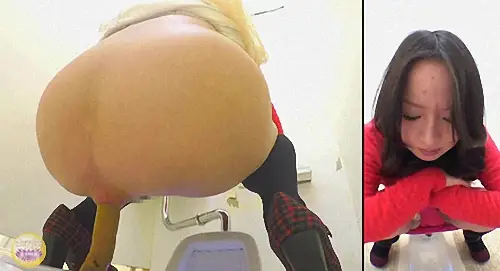 10 Cute girls pooping 3 view angles camera