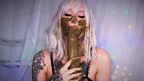 DirtyBetty – Scat girl versus kinky dragon dick 2019