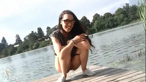 Brunette WD Girl