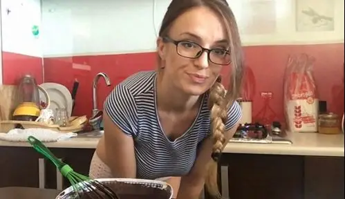 Cooking and tasting a shitty brownie for the first time