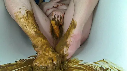 Dirty Barbara – Crazy Orgasm With Shit In The Bathroom