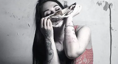DirtyBetty – Sniffing my Dirty and SHIT PANTY