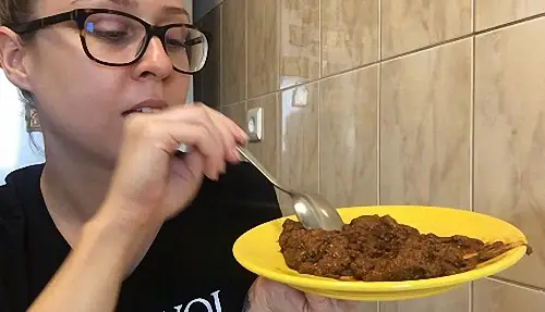 EllaGilbert – Shit inspecting