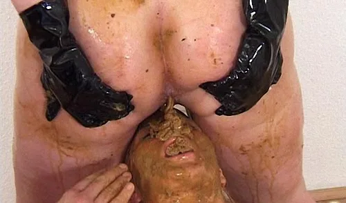 Living Toilet 2
