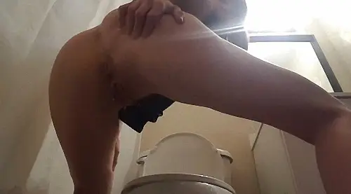 Pinkie Stinkie – Eat my shit Human toilet