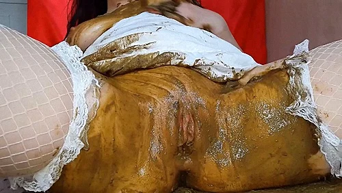 Shitty play with whipped cream
