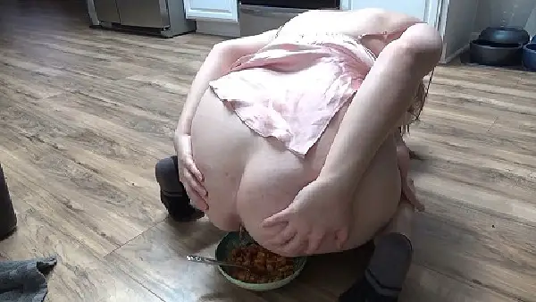 SexyScatForYou – Constipated Shitting in my lunch