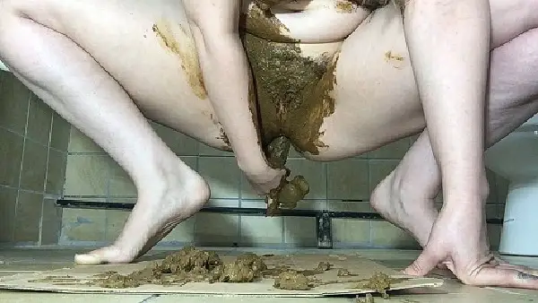 ChubbiBunni – JOI Pussy Smear women scat videos, 2019
