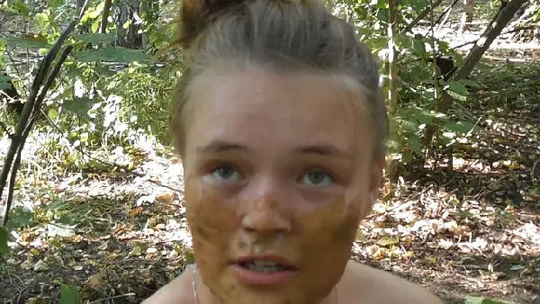 Natalia Kapretti – slave girl real pig women scat videos, 2019
