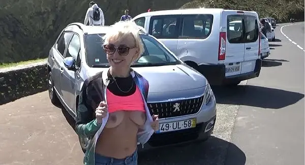 Cindyangel – No Bra Excursion Holidays