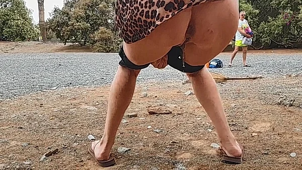 Public Doppelt abgepisst DirtyTina