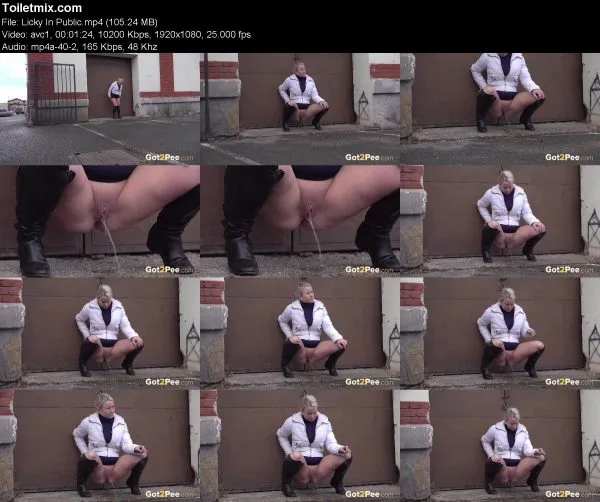 Licky In Public Got2Pee