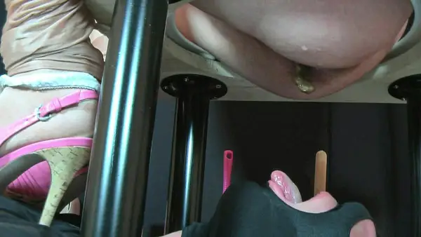 Lady Kalida Humiliated Ass 053