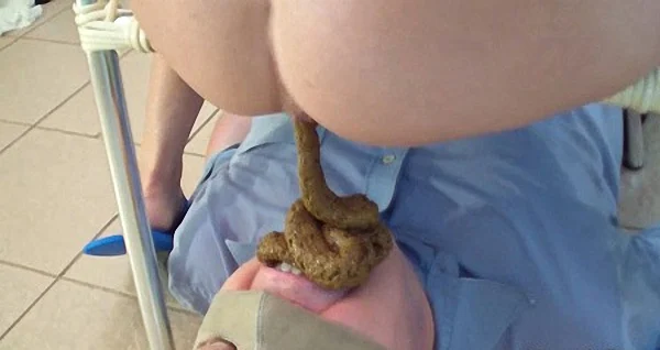 MilanaSmelly – Sperm and shit