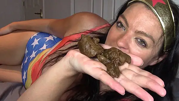 Evamarie88 – Eat Wonder Womans Shit