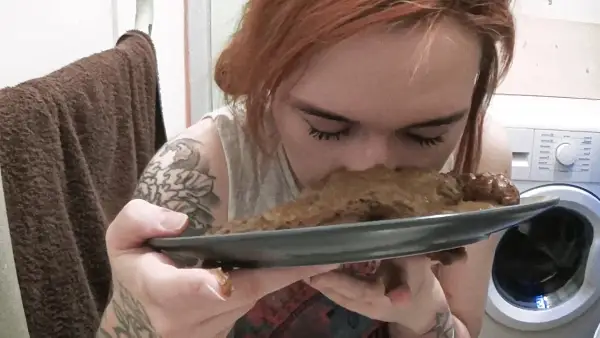 SweetBettyParlour – Diving in the OCEAN of shit