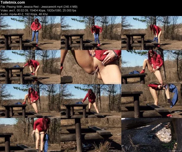 Pissing With Jessica Red – Jessicared4
