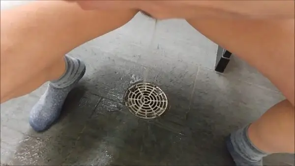 CandieCane – Gas station bathroom floor pee