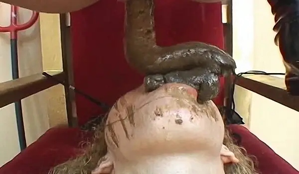 Humiliate and be Humiliated – Cristina – Giovanna – Latifa