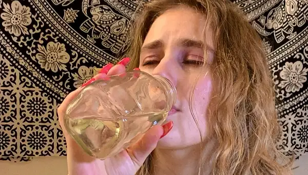 Fiona Sprouts – Google Drive Piss video – Drinking my own piss