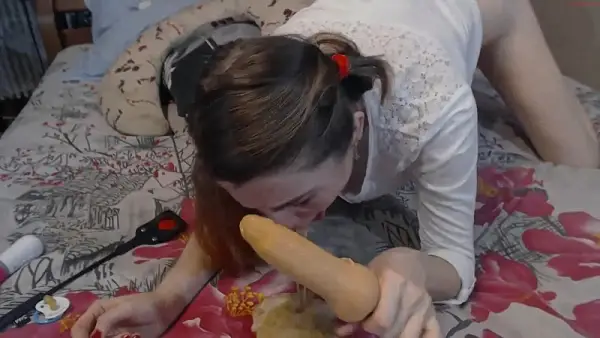 Spy Webcam teen vomit