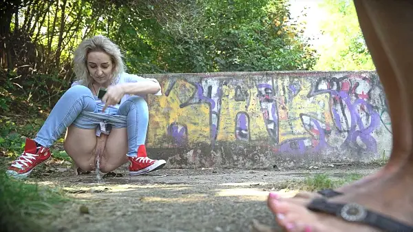 Delia – AllPiss