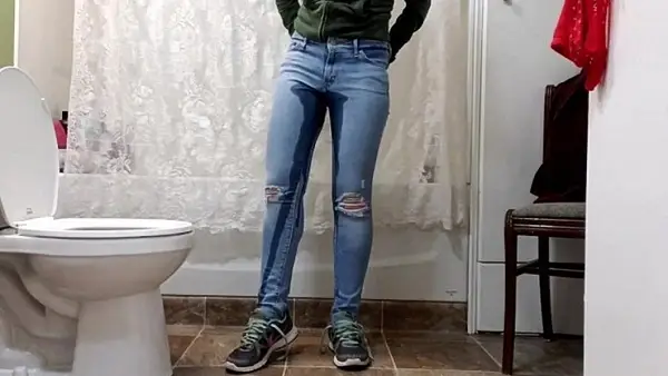 Comparing Different Pants Pissed In Ultra
