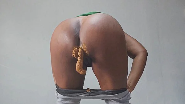 Ebony Princess – Workout shit women scat videos, 2021