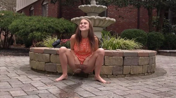 Ellie Eilish – Be Mine