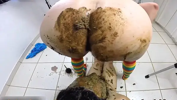 LatinaScatWife – Shaking her ass in Mikes face