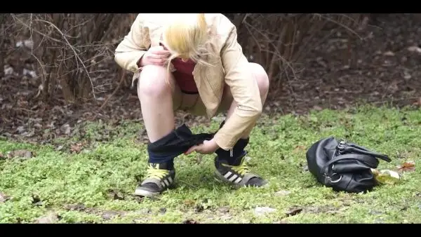 Drunk blonde girl pissing collection