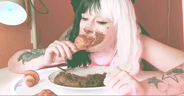 DirtyBetty – Romantic dinner with shit and diving