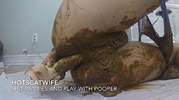 HotScatWife – Shit my PANTIES and Play with my POOPER
