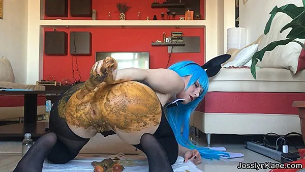 JosslynKane – Bulma is a Dirty Bunny