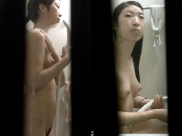 Shower Locker Room 割れ目いじくり　乙女の風呂場 Vol.08