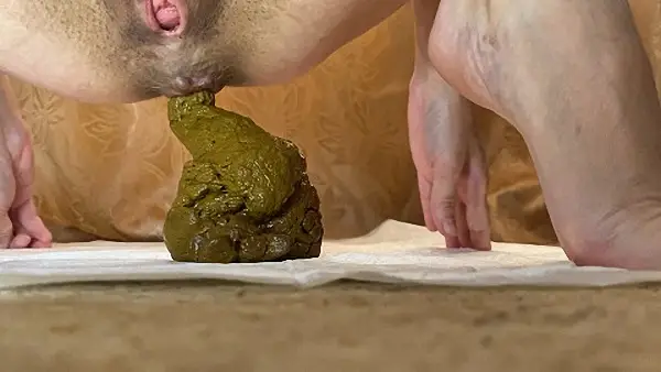 p00girl – Nice big hole shit