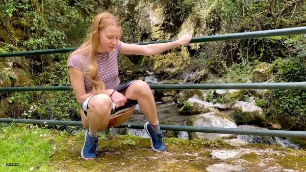 Ivi Rein – Ein Baechlein vor rauschendem Bach