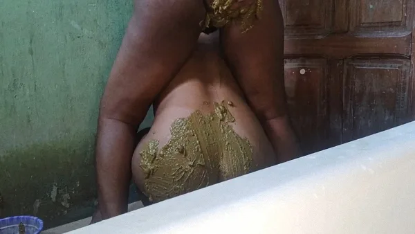 PrettyEbonies – Diarrhea and thunderous farting