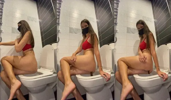 My poo before bedtime