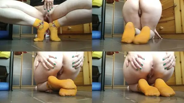 ravenfetish – pee on winnie the pooh socks