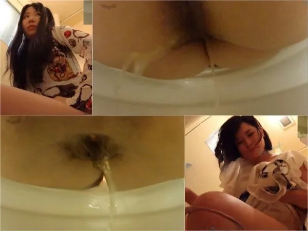 放課後の秘密 3 Girls on the Toilet