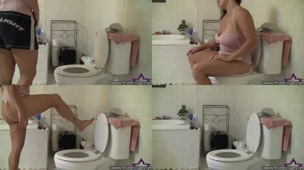 alhana – sitting on the toilet for a piss