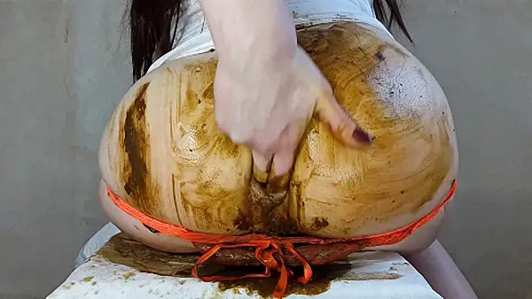AnnaCoprofield – Orange Panties