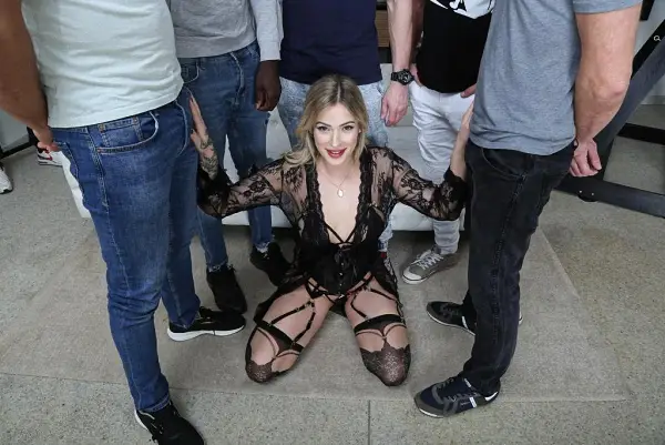 Ria Sunn is Unbreakable 1 Wet