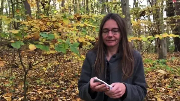 KarinaHH – Schlppchen zum Muschi dehnen und Reinpissen Userwunsch